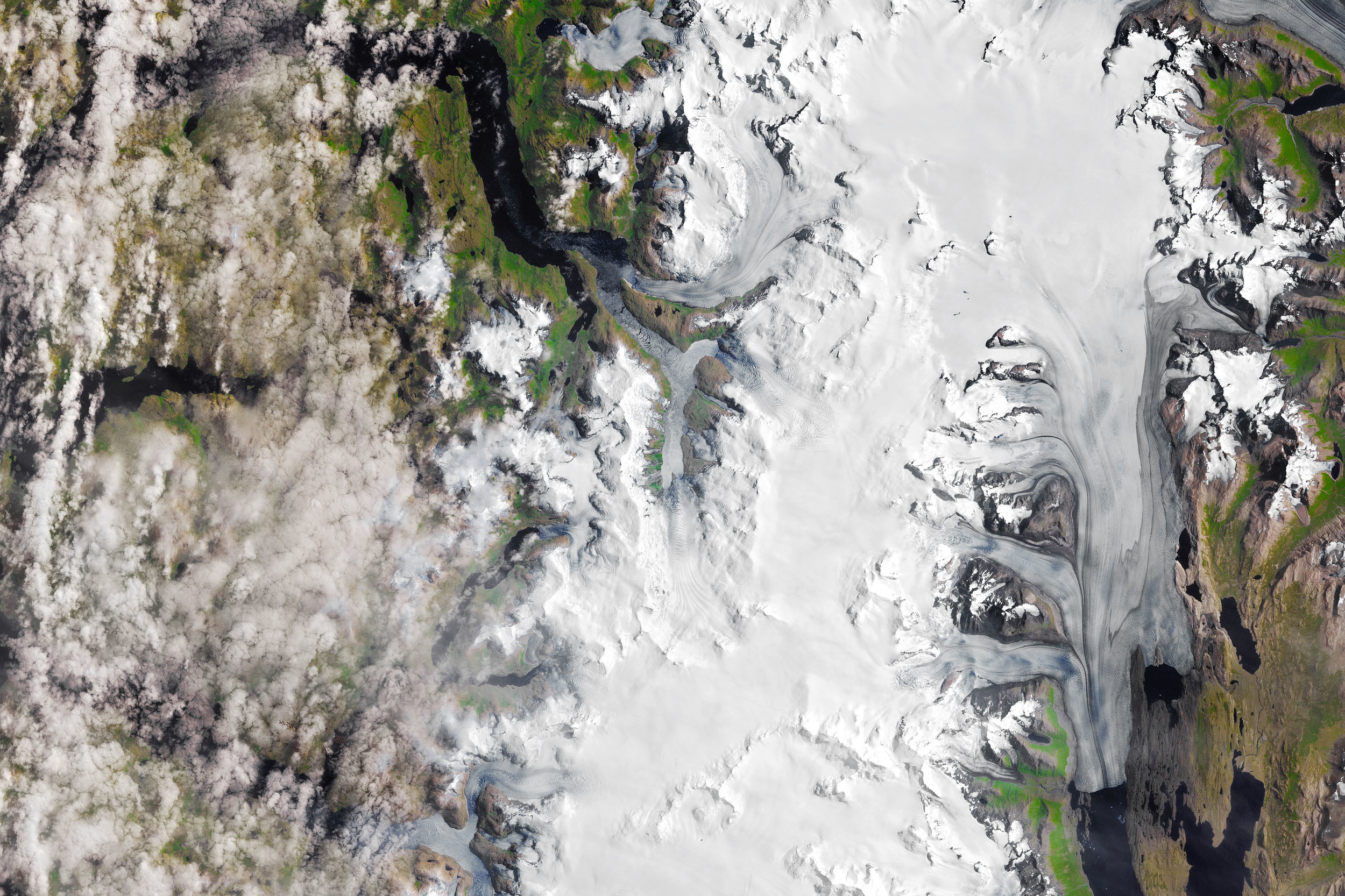 Image: Glacial Retreat at a Non-glacial Pace, South Patagonian Icefield 1985. Source:    USGS/NASA Landsat
